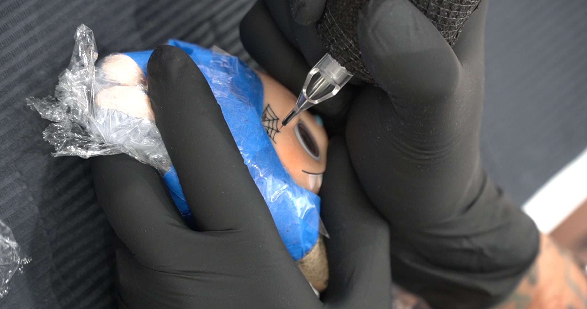 labubu abubu tatoo