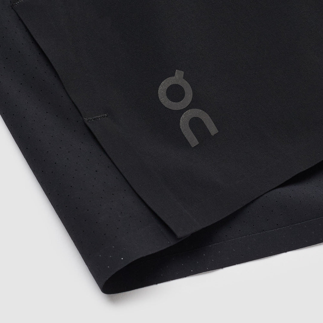 On Running 5" Performance Shorts W - Black – image 3