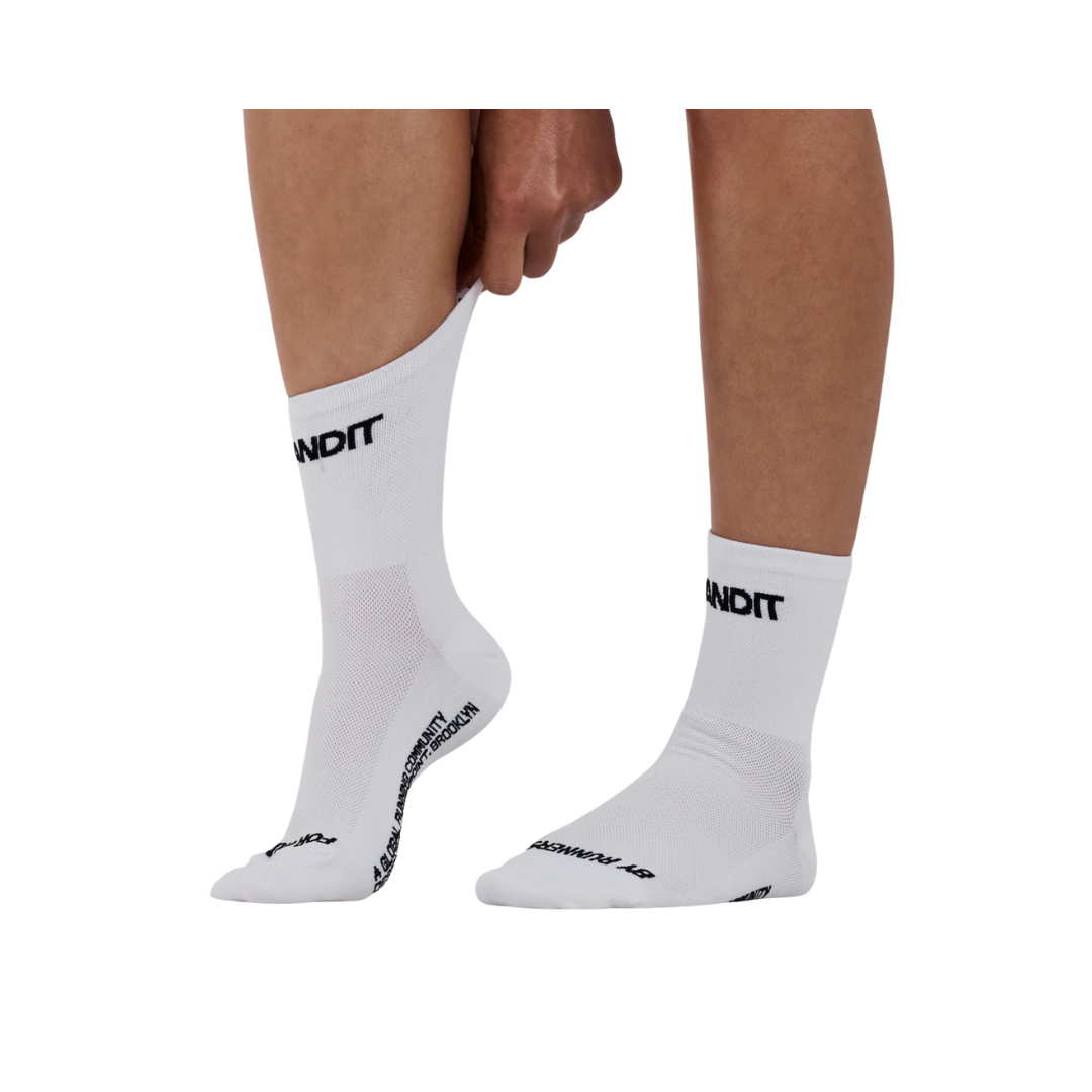 Bandit Lite Run™ Spring Motif Quarter Socks in White and Black