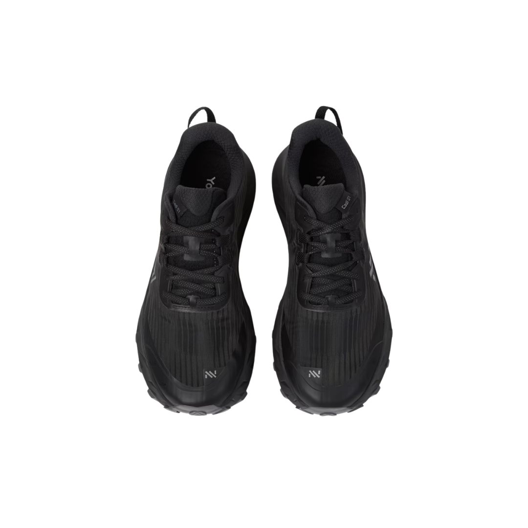 NNormal Cadí Men trail running shoes in Black with 4mm lugs
