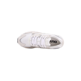 Mizuno Wave Rider 10 sneakers in Off White with retro running-inspired design