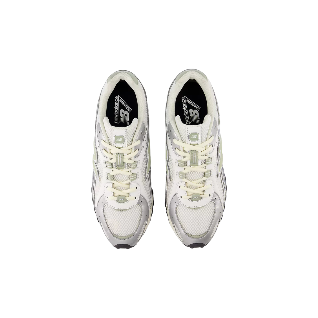 New Balance 204L Silver Metallic Sage Green – image 2