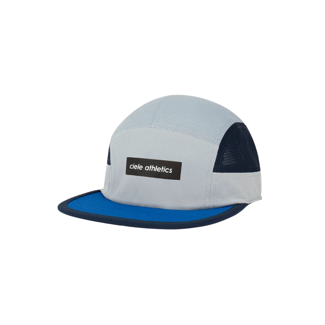 Ciele GOCap Field IconicBar in Quarry DeepSpace with reflective logo and SOFTflat brim