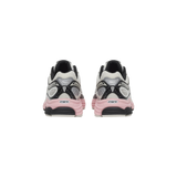 Saucony ProGrid Omni 9 in Quartz Touch retro running shoe