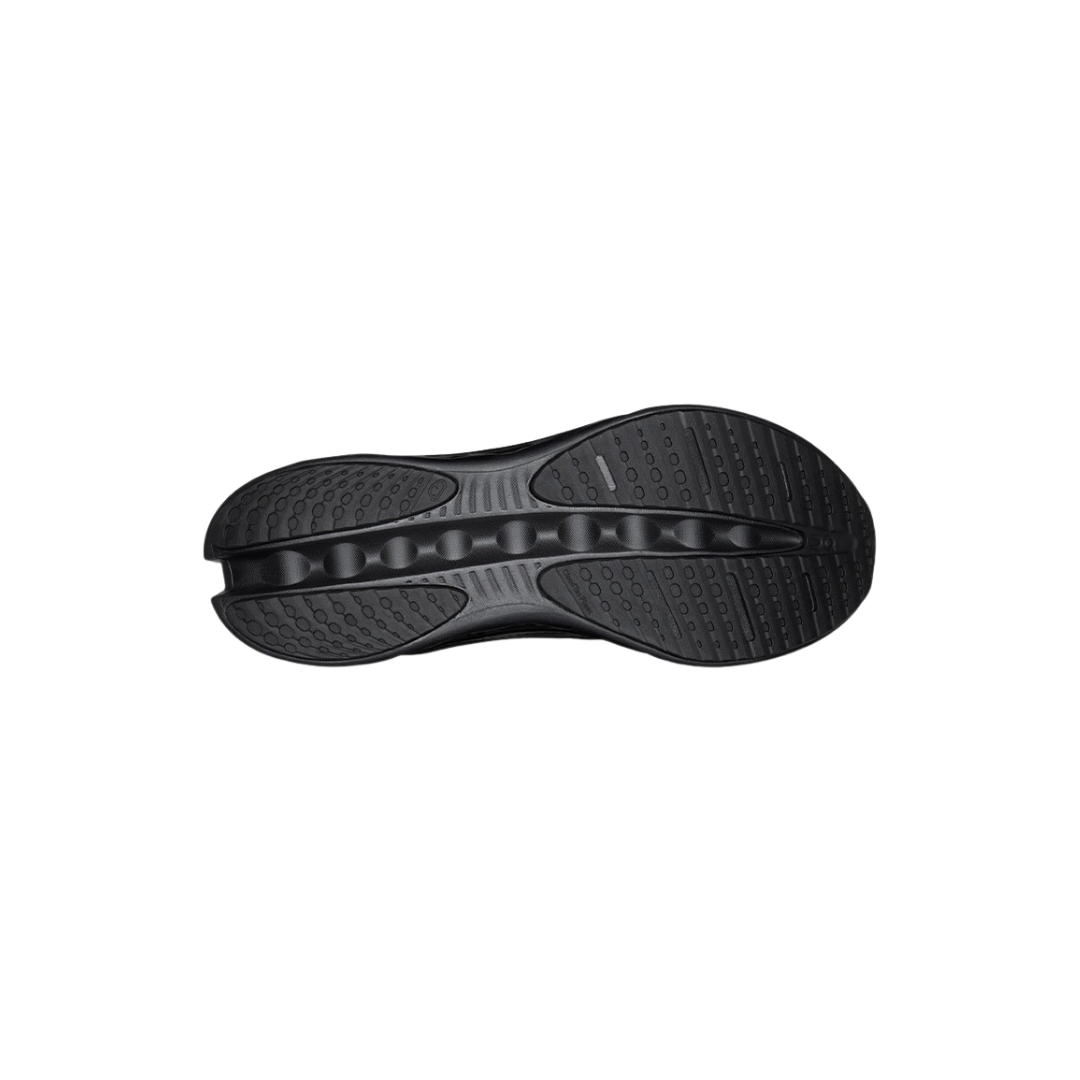 On Running Cloudsurfer 3 M in Black with engineered mesh upper and cushioned sole
