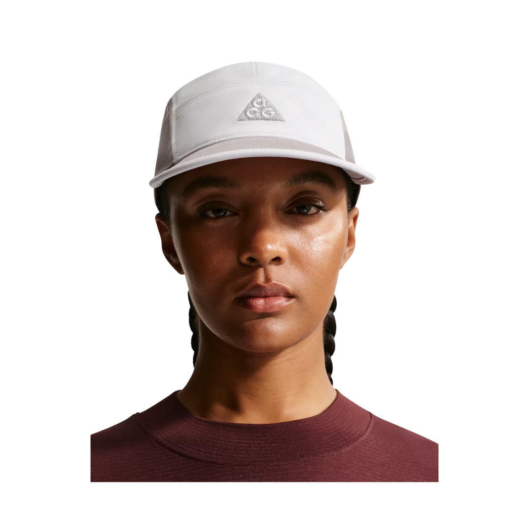 Nike ACG Fly Unisex Cap - Photon Dust/College Grey/Photon Dust – image 2