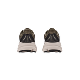 Hoka Bondi 9 running shoe in Black and River Rock Grey
