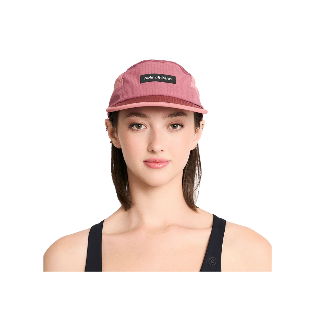 Ciele GOCap Field IconicBar in Penny Rose Dawn with reflective logo and SOFTflat brim
