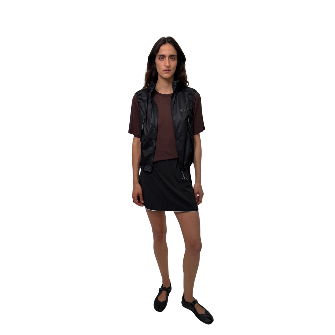 Optimistic Runners OR Skirt in Black with integrated inner tights and contrast hem trim