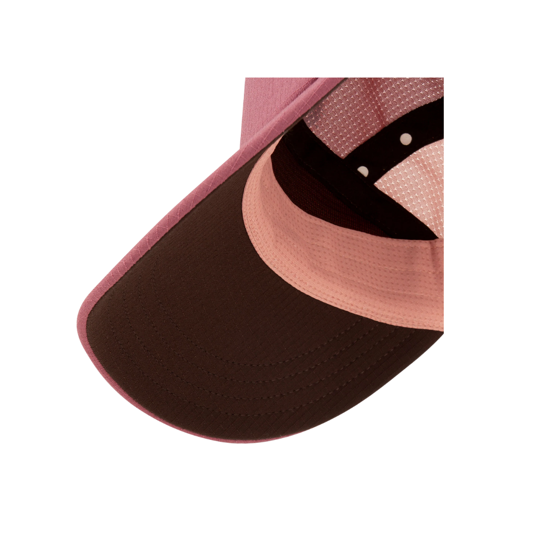 Ciele FSTCapSC Field IconicBarSL in Penny/Rose Dawn with pre-curved brim and reflective detailing