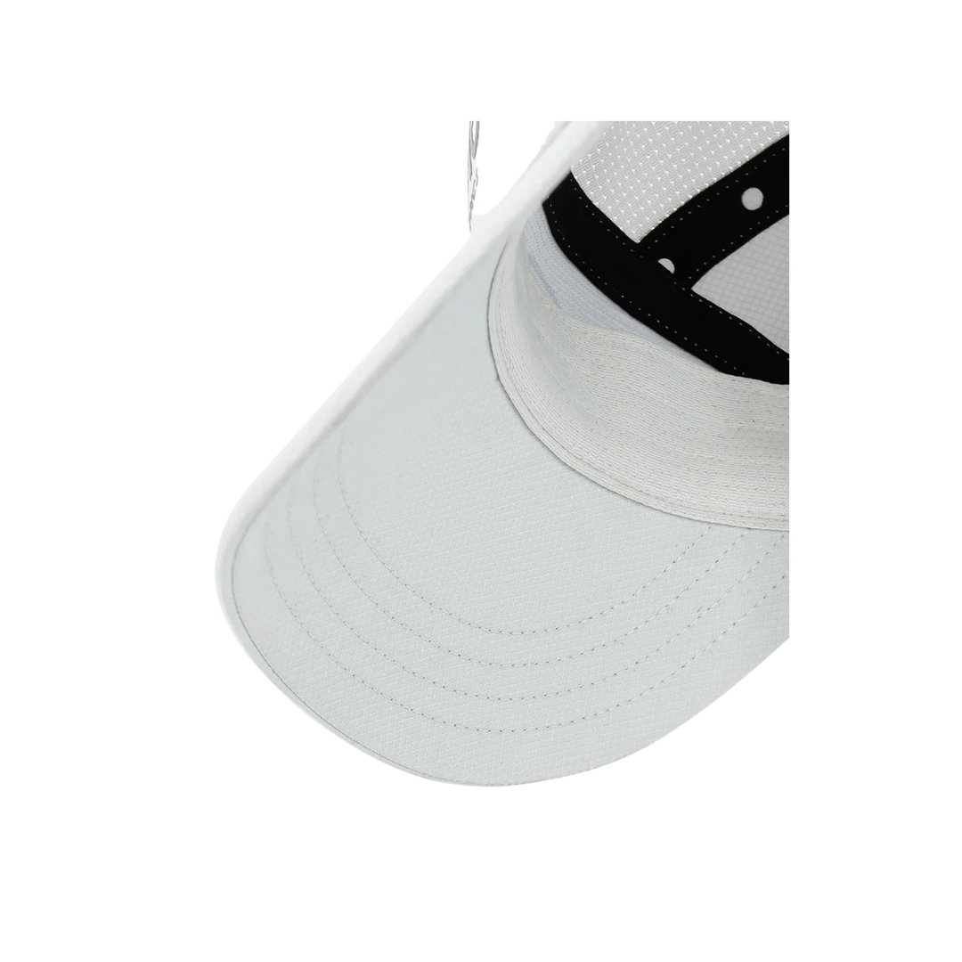 Ciele FSTCap SC Classic Cside in Light Grey running cap