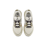 New Balance Fresh Foam X Hierro v9 - Angora | Basil Oil – image 2