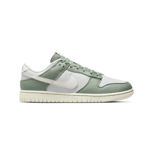 Nike Dunk Low Mica Green