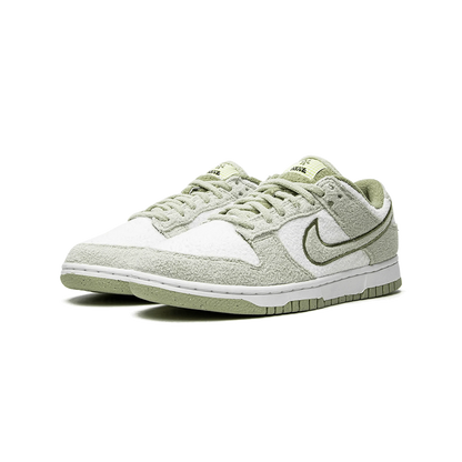 Nike Dunk Low SE Fleece Pack Honeydew