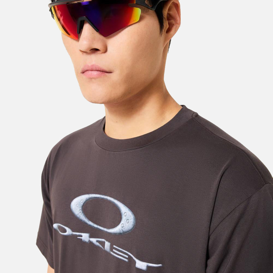 OAKLEY NEW RETRO TEE X-METAL 3.0 SHADOW BLACK – image 3