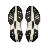 On Running Cloudboom Max W White / Black