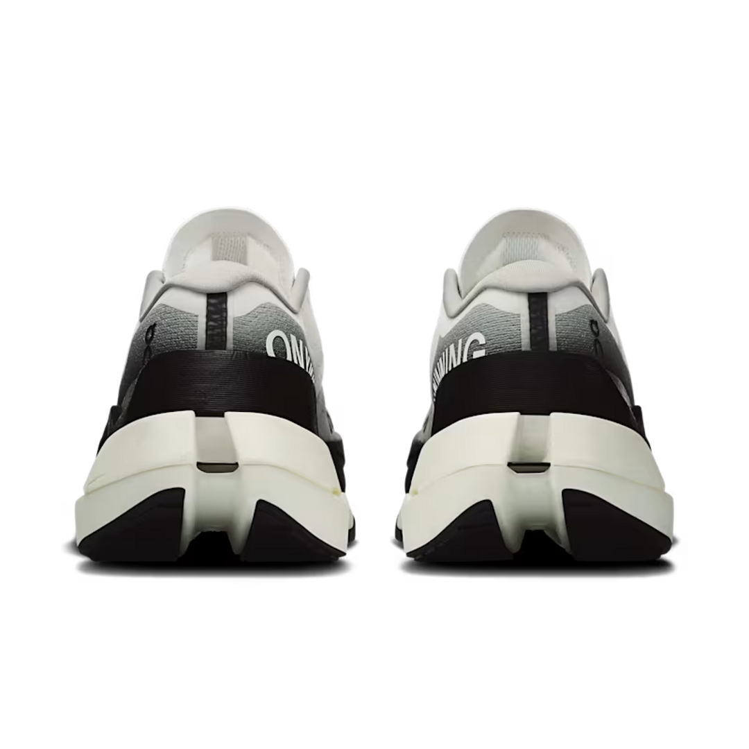 On Cloudboom Max W White / Black running shoes – view 5