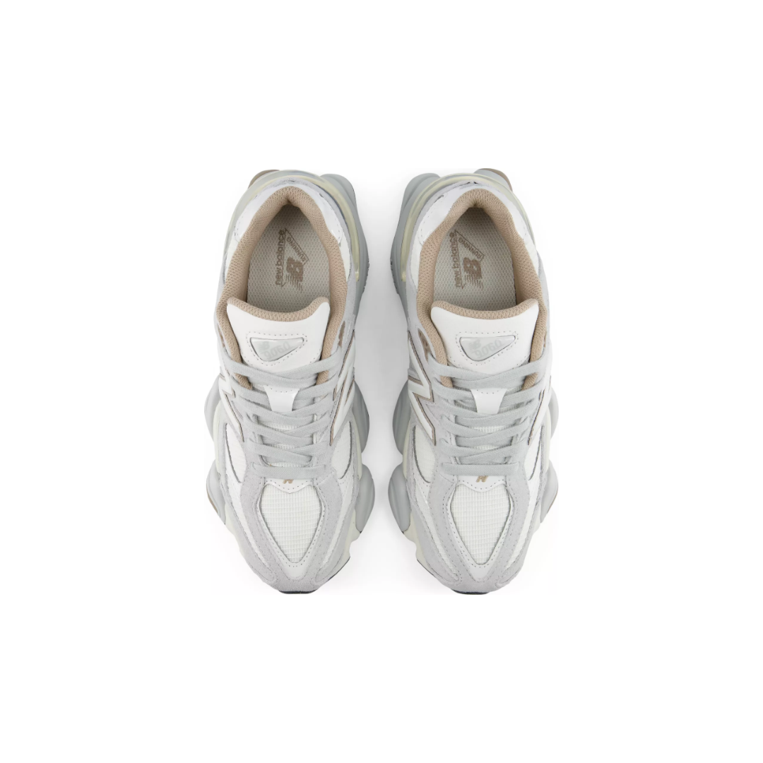 New Balance 9060 Driftwood / Sea Salt sneakers – view 3