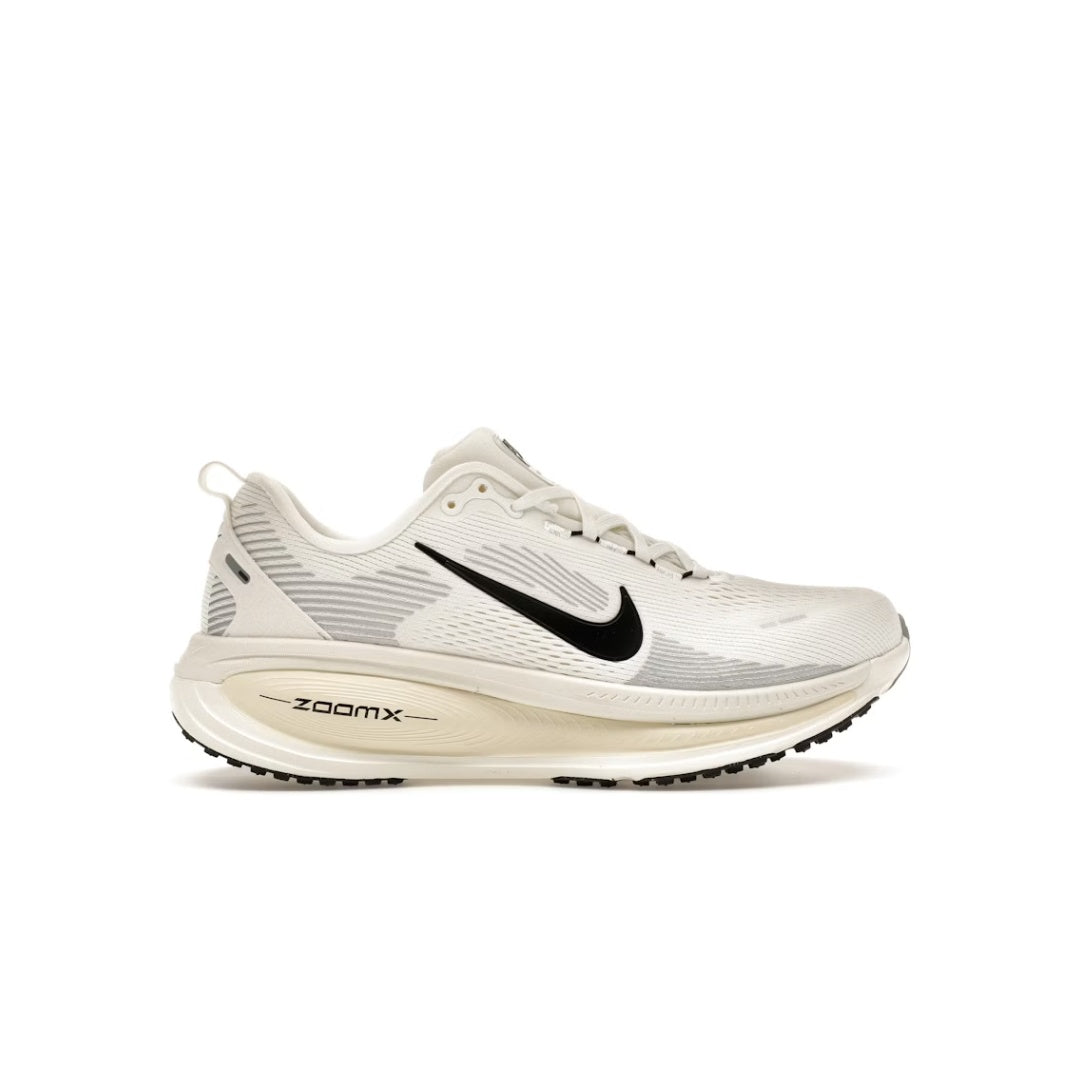 Nike Vomero 18 Men's Road Running Shoes - Summit White/Black/Coconut Milk